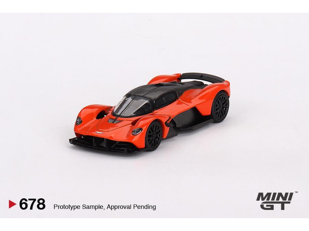 Mini GT 1/64 Aston Martin Valkyrie Maximum Orange GT