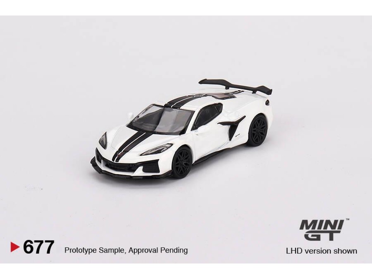 Mini GT 1/64 Chevrolet Corvette Z06 2023 Arctic White